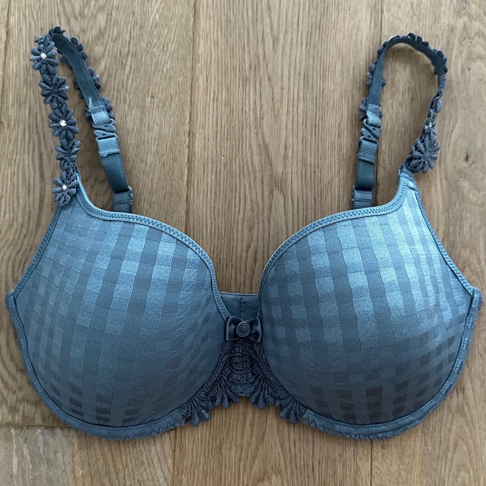 Marie Jo Avero Heart Shaped Bra, NWOT, UK Size 30E (US Size 30DDD)